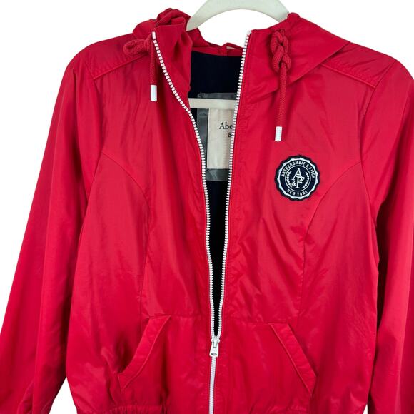 Abercrombie & Fitch Red Hooded Lined Full Zip Cropped Lightweight Jacket Size L - Picture 3 of 9